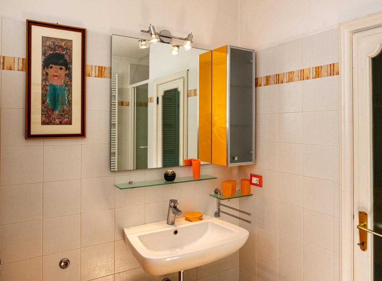 Nicola Massi Apartment *